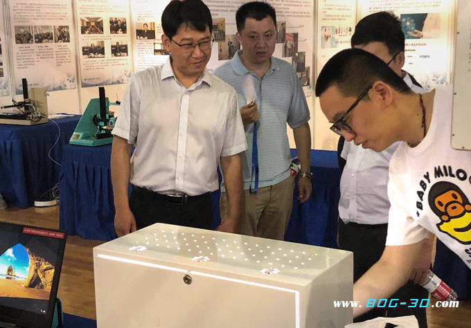 �I(l��ng)��(d��o)�P(gu��n)עBOG�ؾ�͸���������������չ��(hu��)